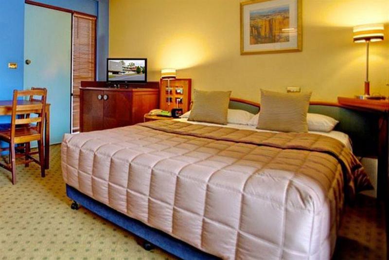 هتل Matador Motor Inn