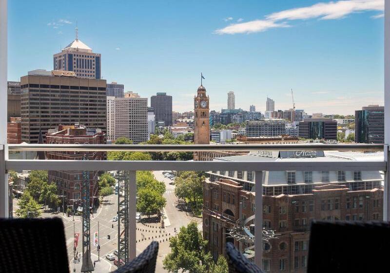 هتل Mercure Sydney