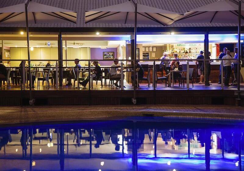 هتل Mercure Townsville