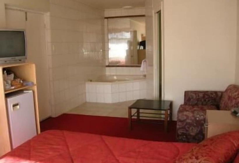 호텔 Peninsula Motor Inn