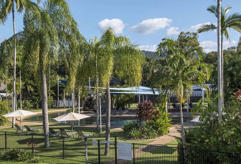 Nimrod Resort Apartments