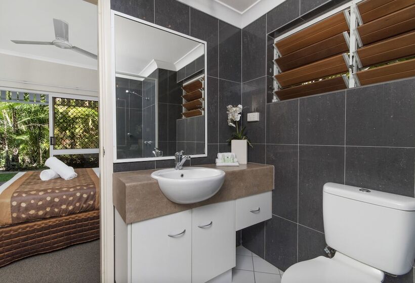 Nimrod Resort Apartments