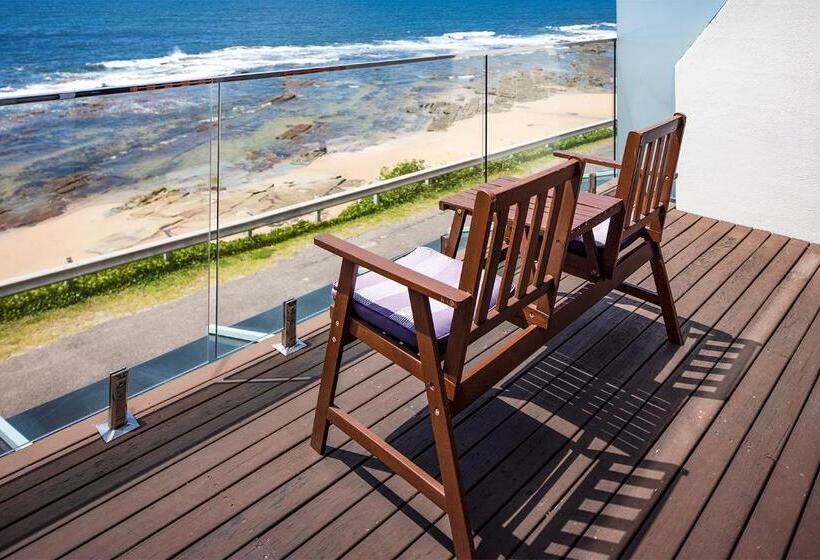 Ocean Front Motel