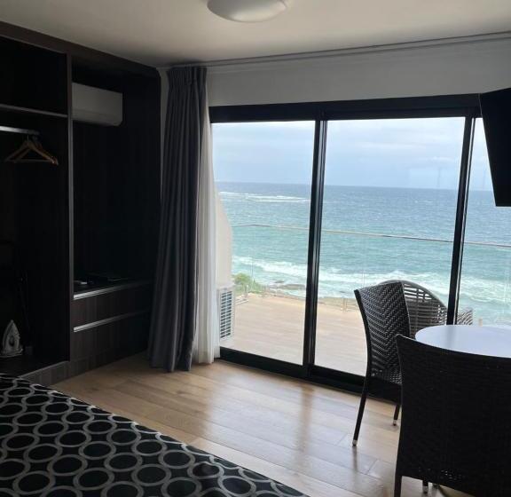 Ocean Front Motel