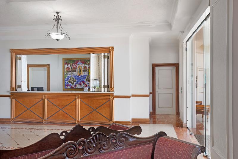 אתר נופש Breakfree Moroccan