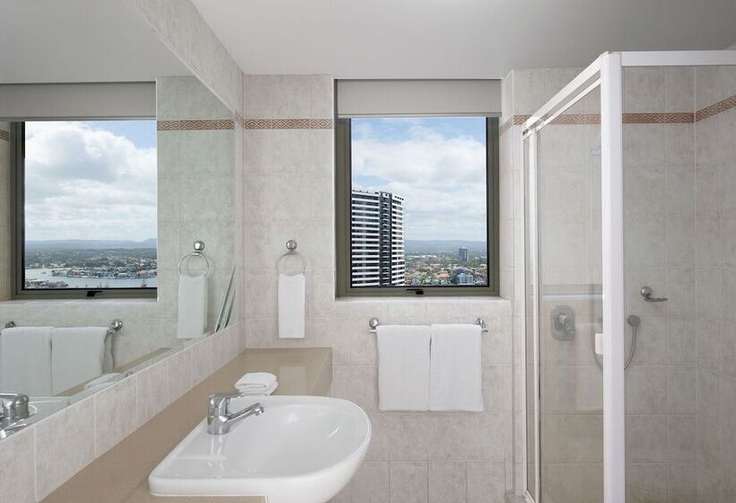 استراحتگاه Mantra Sun City