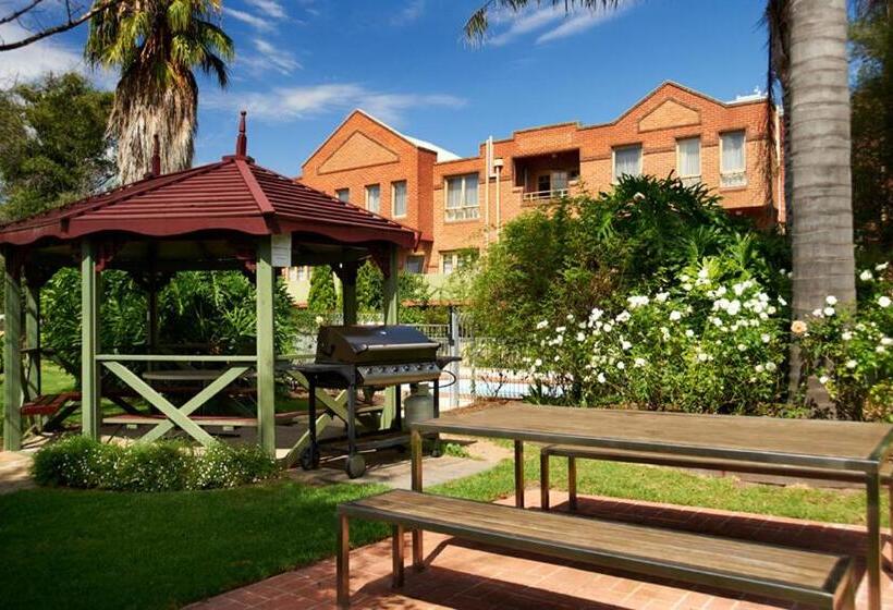 Comfort Apartments Royal Gardens