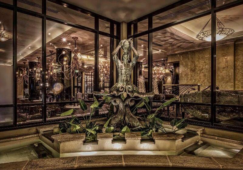 هتل The Playford Adelaide  Mgallery