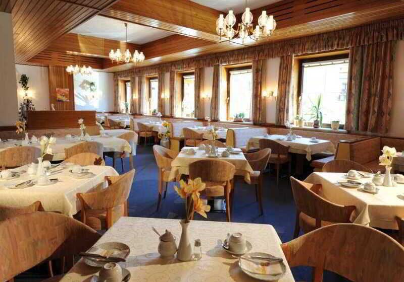 ホテル Lieblingsplatz Tirolerhof