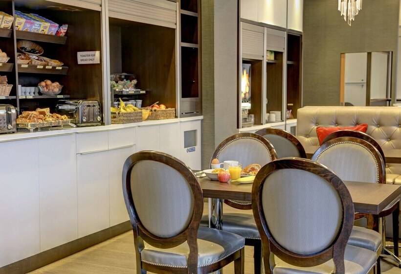 هتل Best Western Buckingham Palace Rd