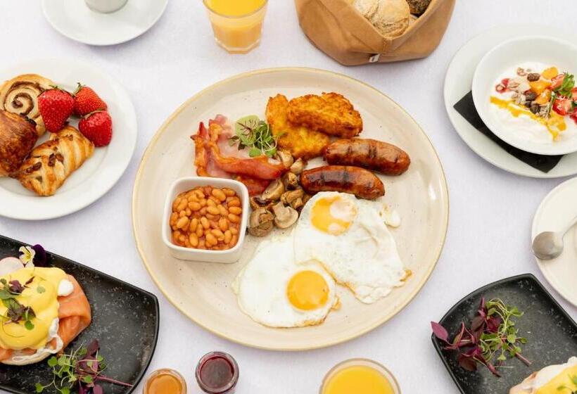 בית מלון כפרי Donnington Manor