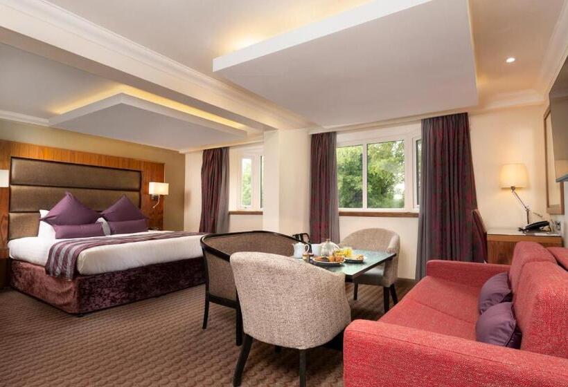 בית מלון כפרי Donnington Manor