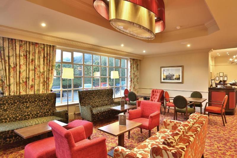 فندق Reigate Manor