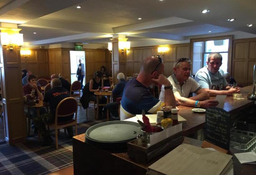 Cross Keys Hotel, Kelso