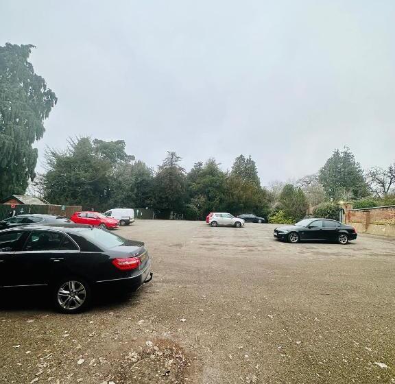 هتل Brownsover Hall