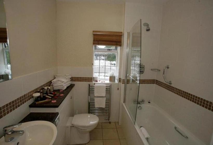 فندق Cisswood House