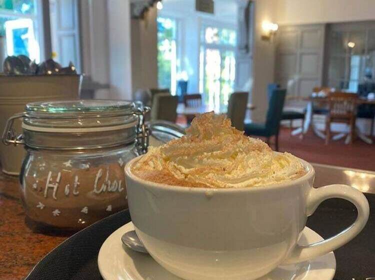 فندق Buckerell Lodge