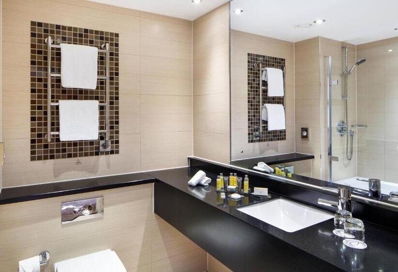 Delta Hotels By Marriott Cheltenham Chase