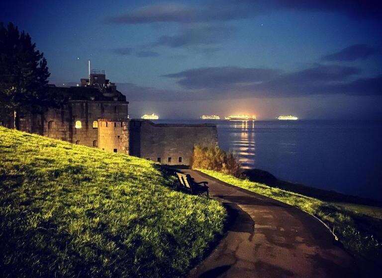 בית מלון כפרי The Crown