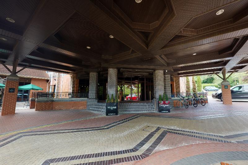 Village Hotel Swindon