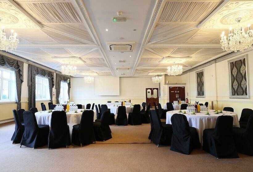 The Victoria Hotel Manchester By Compass Hospitality