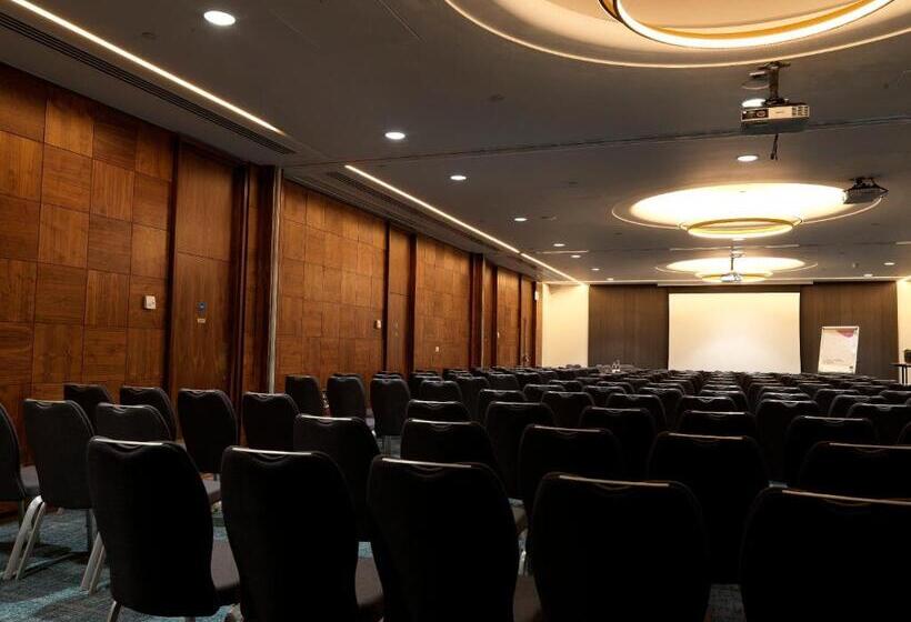 هتل Crowne Plaza London Kings Cross, An Ihg