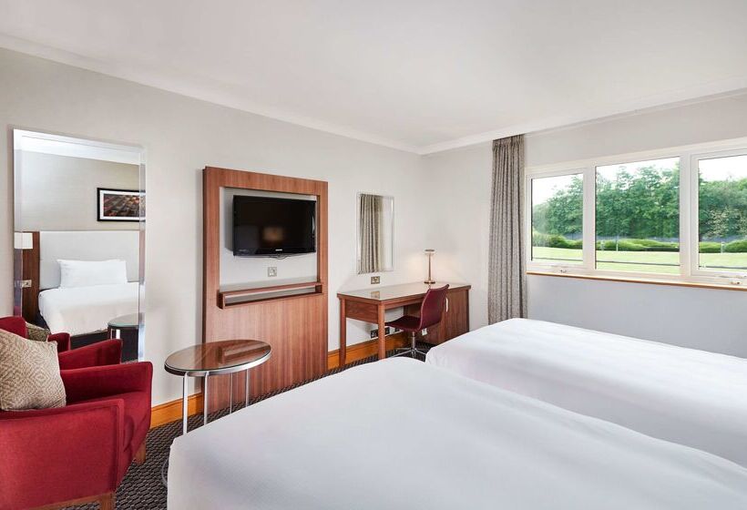 هتل Doubletree By Hilton Coventry