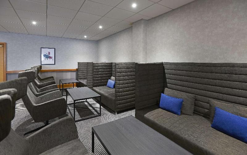 هتل Doubletree By Hilton Coventry