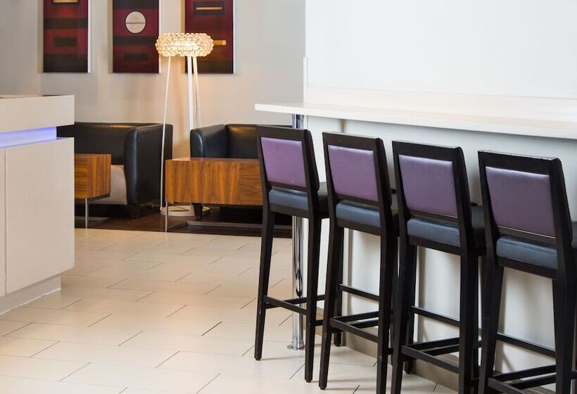 فندق Holiday Inn Express Stirling, An Ihg