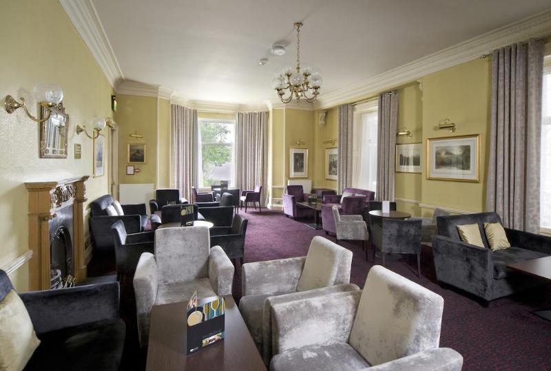 호텔 Invercauld Arms