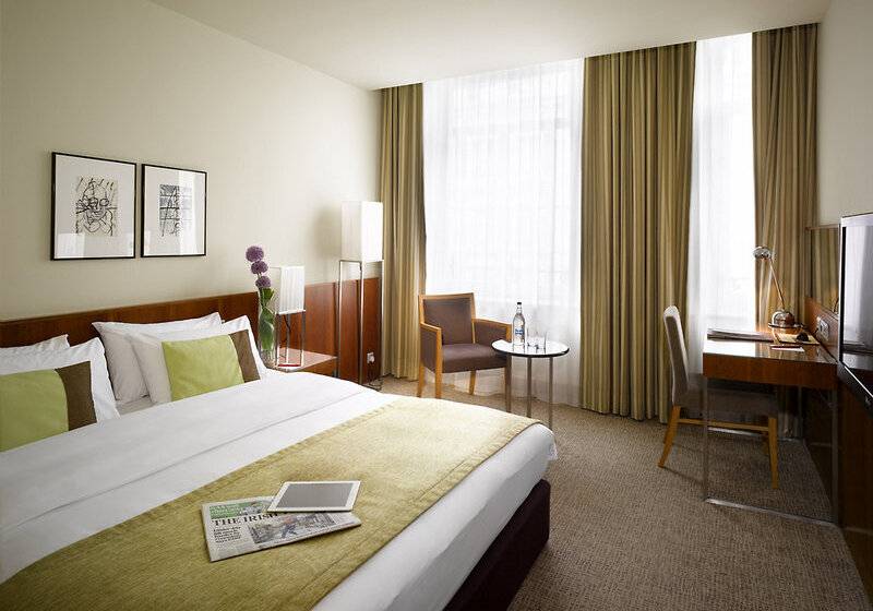 هتل Miiro Templeton Garden