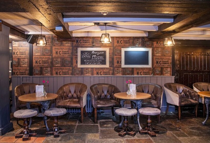 فندق Old Mill By Chef & Brewer Collection