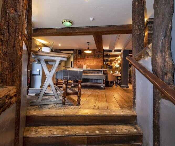 فندق Old Mill By Chef & Brewer Collection