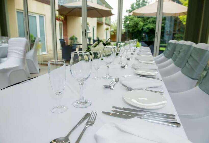 Stanwell Hotel By Mercure