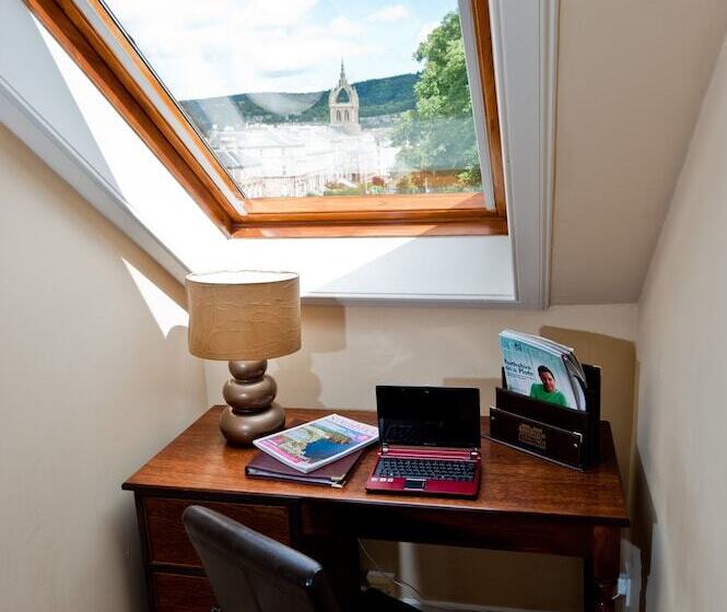 فندق The Parklands