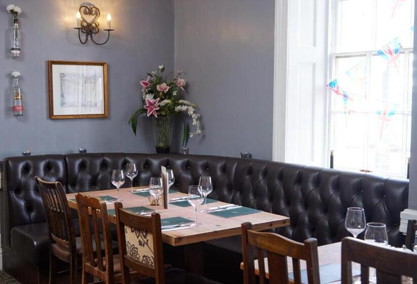 Kings Arms Hotel By Greene King Inns