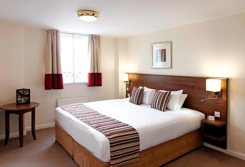 ホテル Wolverhampton Goldthorn