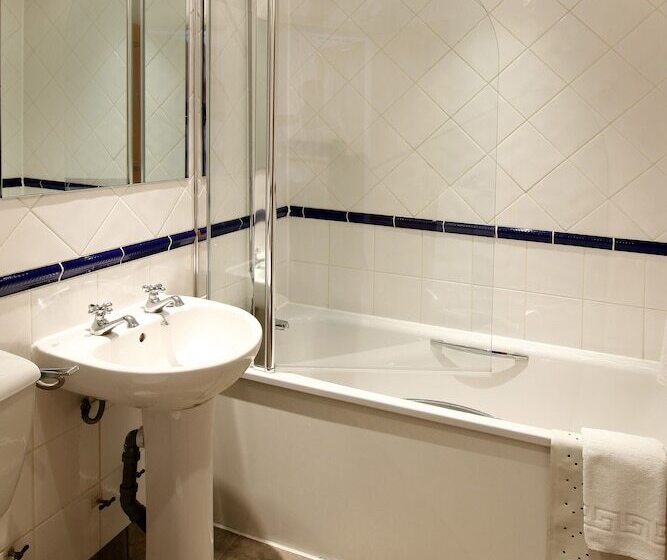 The Royal Hotel Hull