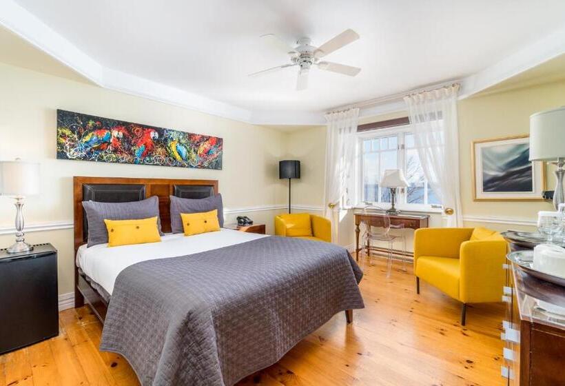 Goéliche Hotel Et Appartement