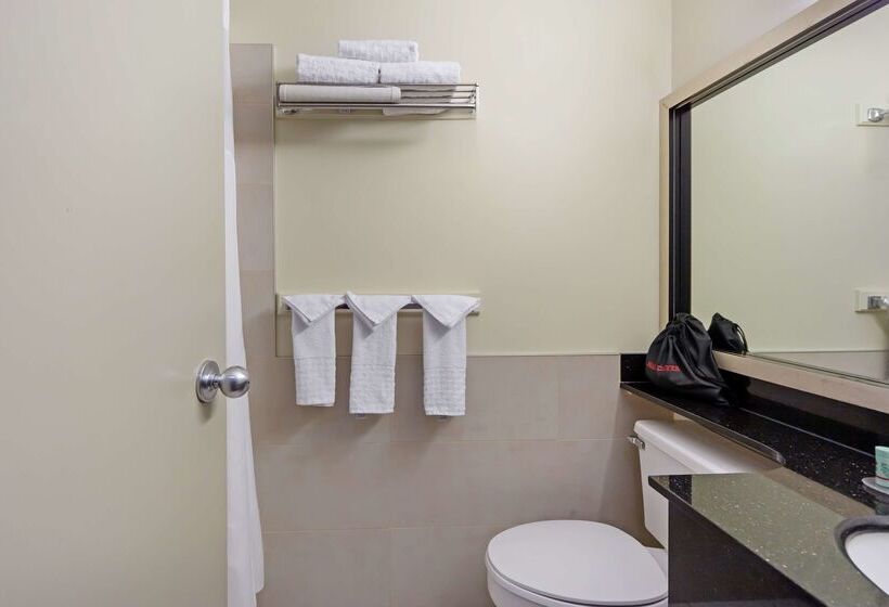 فندق Best Western High Road Inn