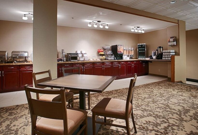 בית מלון כפרי Best Western Terrace Inn