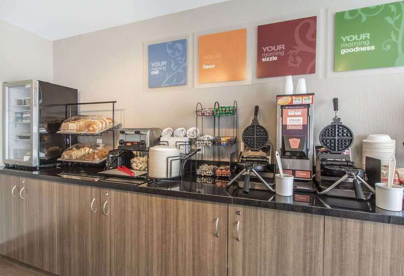 هتل Comfort Inn  Timmins
