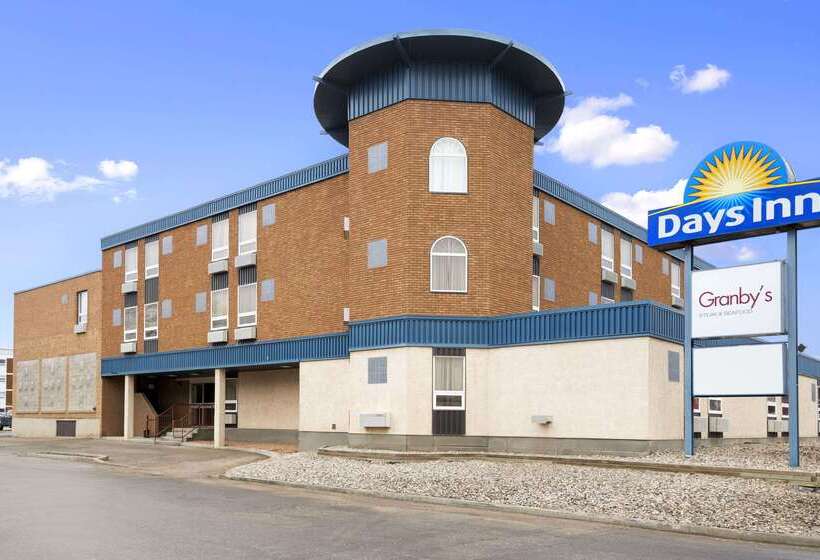 هتل Days Inn By Wyndham Estevan