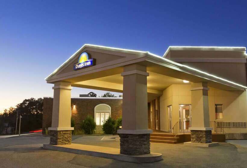 בית מלון כפרי Days Inn By Wyndham Bridgewater Conference Center