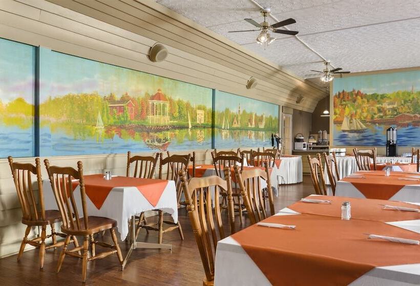 בית מלון כפרי Days Inn By Wyndham Bridgewater Conference Center