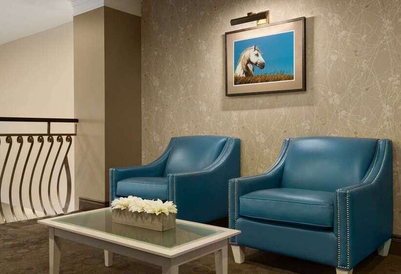 בית מלון כפרי Days Inn & Suites By Wyndham Brandon