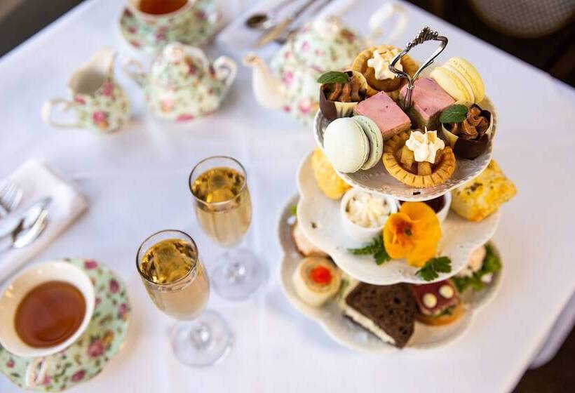 בית מלון כפרי Pendray Inn And Tea House