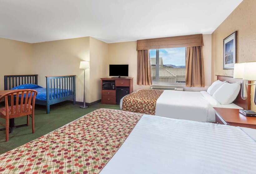 فندق Super 8 By Wyndham Campbellton Nb