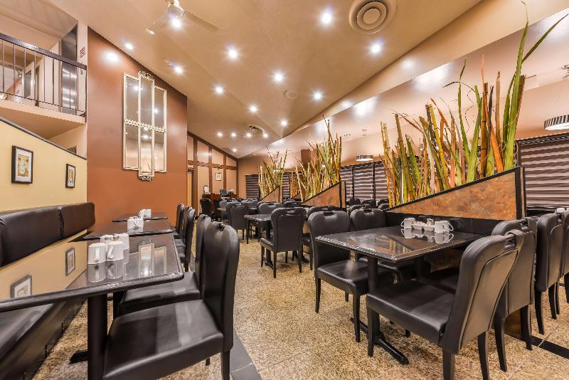 هتل Best Western Marquis Inn & Suites