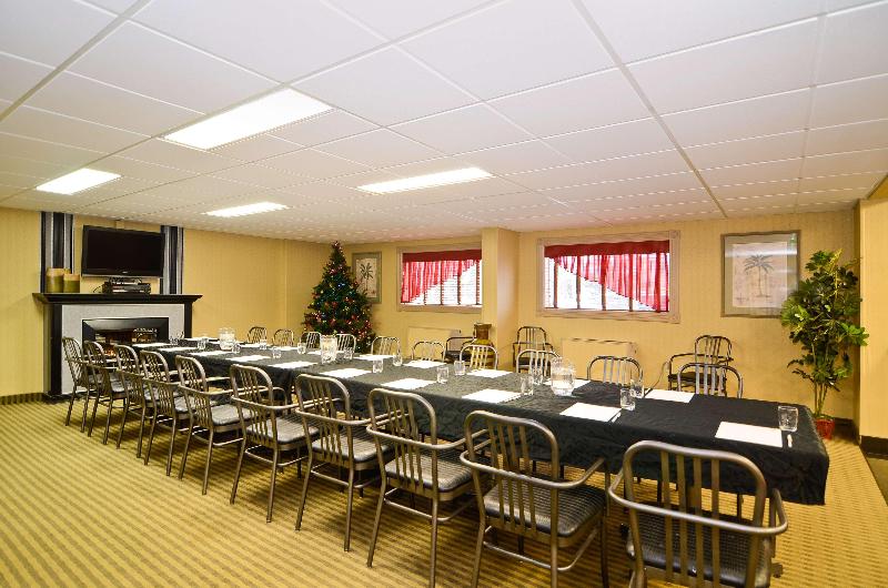 هتل Best Western Marquis Inn & Suites